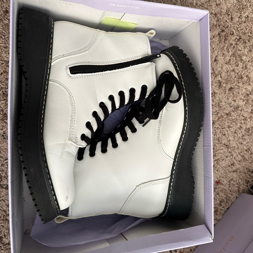 Madden Girl Kurrt Boots (Dr. knock offs)